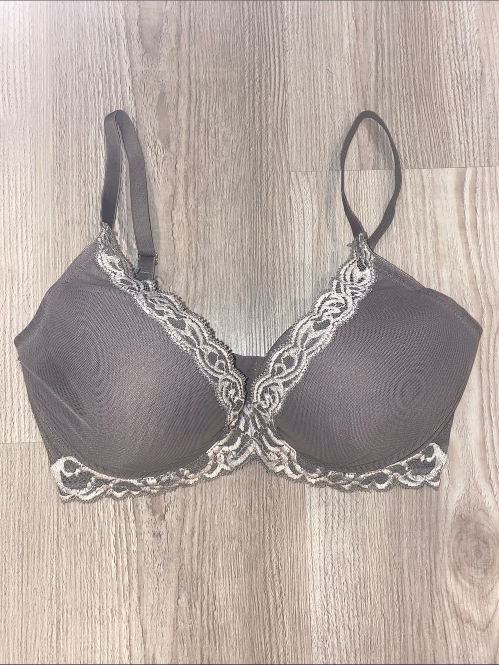 Natori Women’s Lace-Trim Smooth T-Shirt Bra - Gray